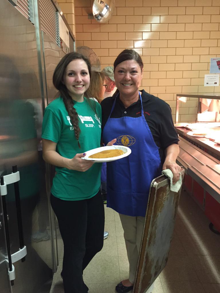 BGHS_KeyClub's tweet image. Pancake breakfast today is a huge success!