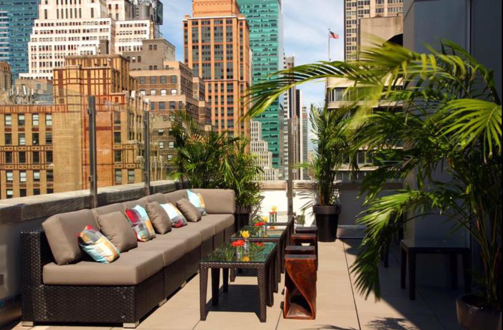 MonarchLounge's tweet photo. What a Beautiful Day. MONARCH ROOFTOP is Open Today!!!
Come On By Anytime After 3pm. http://t.co/hHII1e9thX