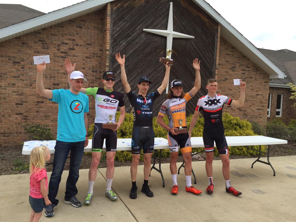 erhill88's tweet photo. A little photo story of our win at Hillsboro Roubaix today http://t.co/QiKYUkAc7I