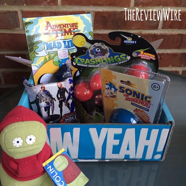 TheReviewWire's tweet image. LooK what arrived today...my new #NerdBlockJr Box!