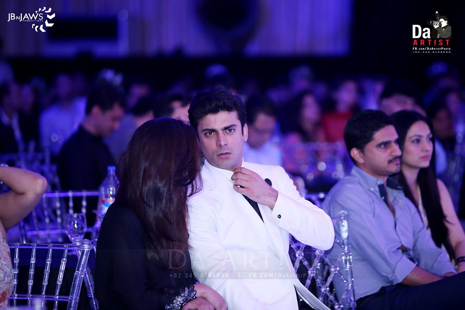 HASNAAmoon's tweet photo. #FawadKhan at Samsung 6 Launch. (5)
#S6Launch http://t.co/hV5q4wsgR7