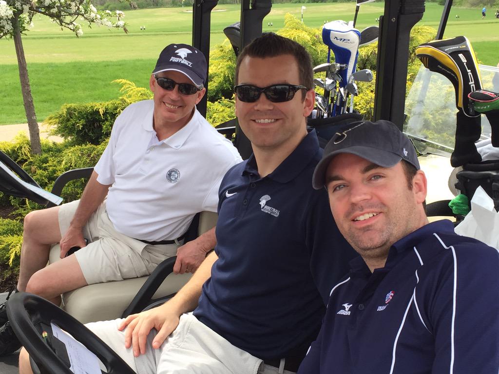 HSSMBU's tweet photo. What kinda scores do you get with @MBUVolleyball &amp; head BB coach &amp; the athletic director? #MBUGolf http://t.co/4xi3dIK3mo