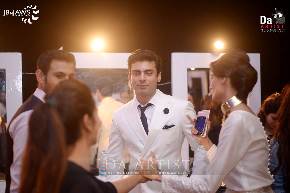 TeamFawadAKhan's tweet photo. #FawadKhan at Samsung 6 launch in Lahore. (3)
#S6Launch http://t.co/MIEnKw88Ga