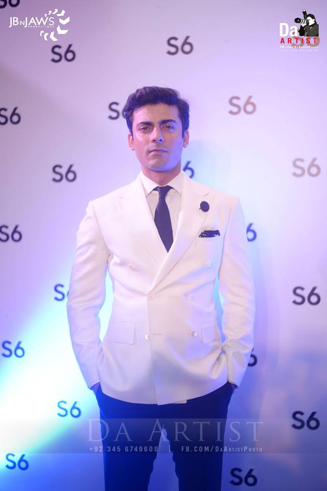 TeamFawadAKhan's tweet photo. #FawadKhan at Samsung 6 launch in Lahore. (3)
#S6Launch http://t.co/MIEnKw88Ga