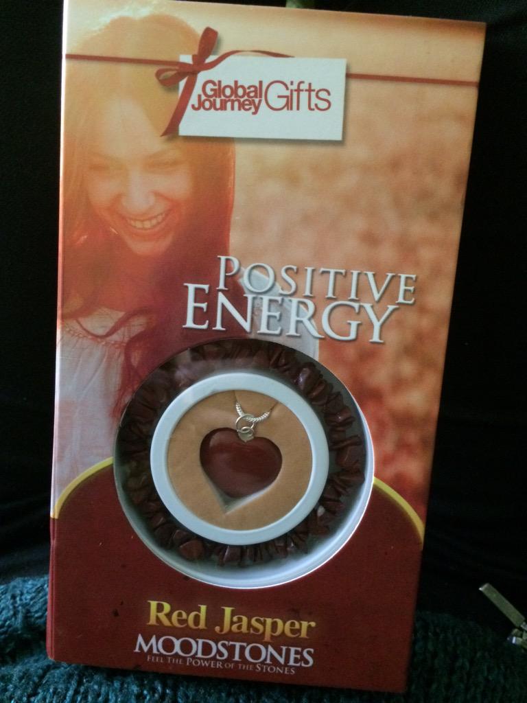 DutchLovaticXx's tweet photo. OMG MY BEST FRIEND @Eeeeeeev IS THE BEST OMG I LOVE YOU SO MUCH π #PositiveEnergy #WhenYouFeel..Cards http://t.co/pxFlGxPYZp