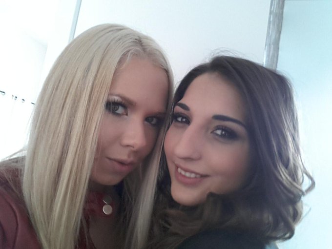 Vth @Jimena_Lago http://t.co/6luG4IuKa4<a class="tags" href="/tag/jimena_lago">@jimena_lago</a>