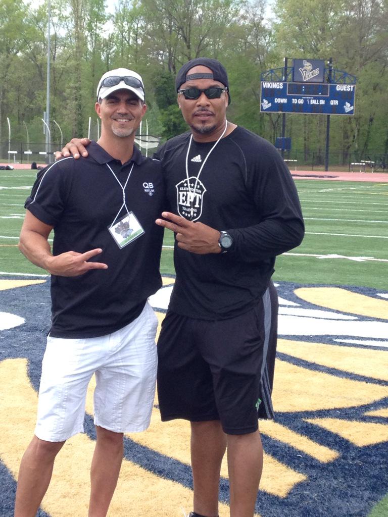 QBHitList.com (@qbhitlist) on Twitter photo <a href="/QBHitList/">QBHitList.com</a> Site Director Pete Romito with EPT Football Skills Showcase Founder & QB Trainer Ramon Robinson <a href="/QBHitList/">QBHitList.com</a> Site Director Pete Romito with EPT Football Skills Showcase Founder & QB Trainer Ramon Robinson