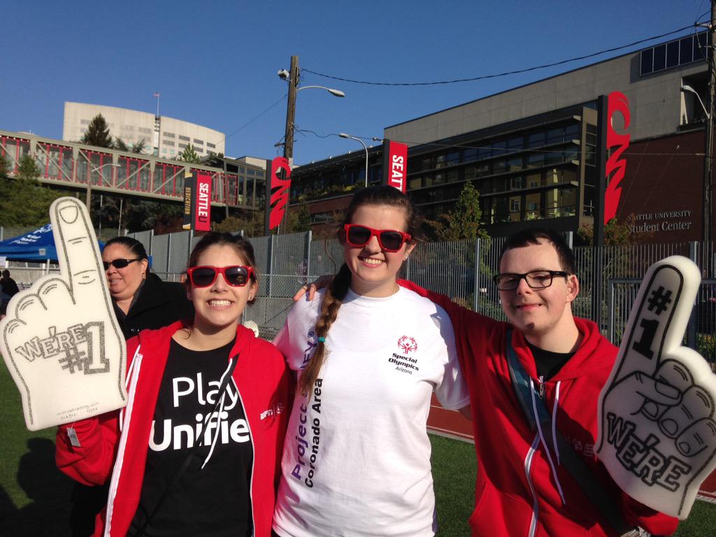 SO Project UNIFY (@soprojectunify) on Twitter photo Members of the National YAC supporting <a href="/SO_Washington/">Special Olympics WA</a> College Unified Soccer Tournament! #PlayUnified 🔴 Members of the National YAC supporting <a href="/SO_Washington/">Special Olympics WA</a> College Unified Soccer Tournament! #PlayUnified 🔴