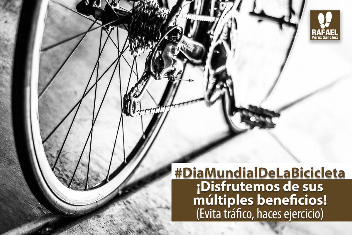 cecymanoide's tweet photo. #HoyEstaIdealPara que #Xalapa salga a disfrutar el #DiaMundialDeLaBicicleta http://t.co/Q6JqhREWAS