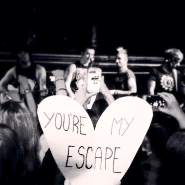 kityeh's tweet photo. You're my escape http://t.co/LW5mucDSNW