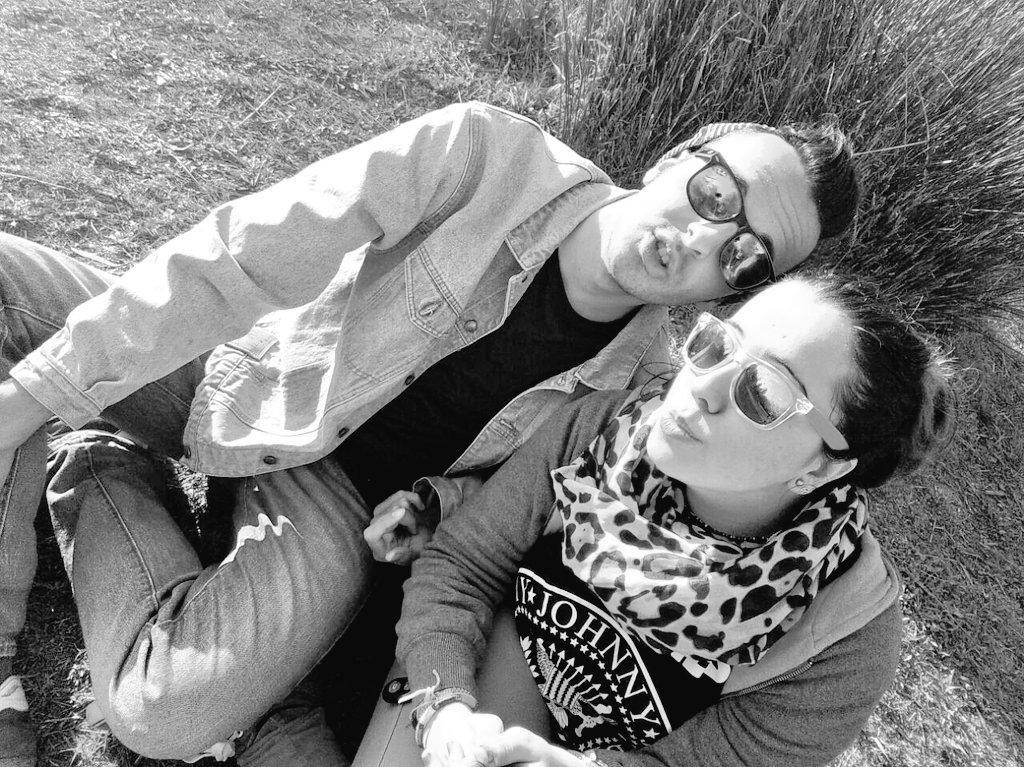30Beki's tweet photo. "La verdadera amistad no se trata de ser inseparables si no de poder estar separados sin que nada cambie" @adriab2 ♥ http://t.co/2hWi8Pkaut
