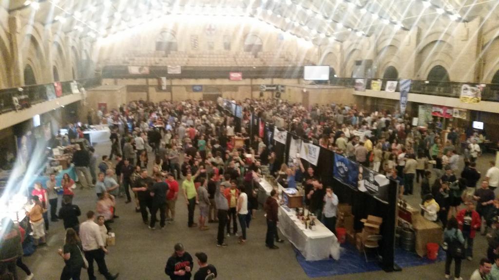 Gosh I love this beer! #simmerdown @sebagobrewing <a href="/beersummit/">Beersummit</a> with <a href="/ladyAqua2178/">steph regan mulford</a> , Jonny-A-game, and half of #boston