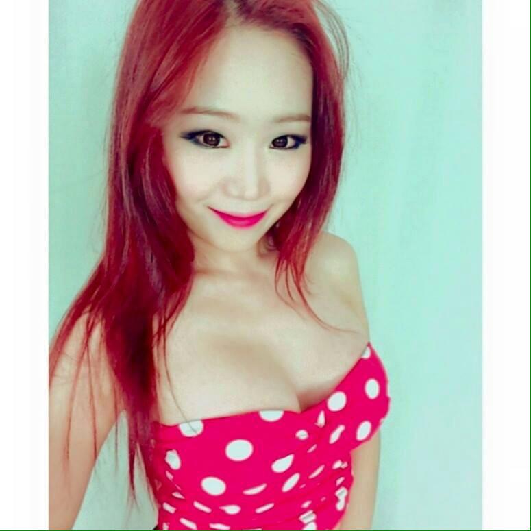 WaveyaAri__'s tweet photo. 💋 http://t.co/yZe64EB6xX