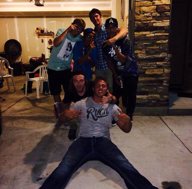Macall_Me_Maybe's tweet photo. Reasons to be hyped for summer. http://t.co/VaLnfHnNNc