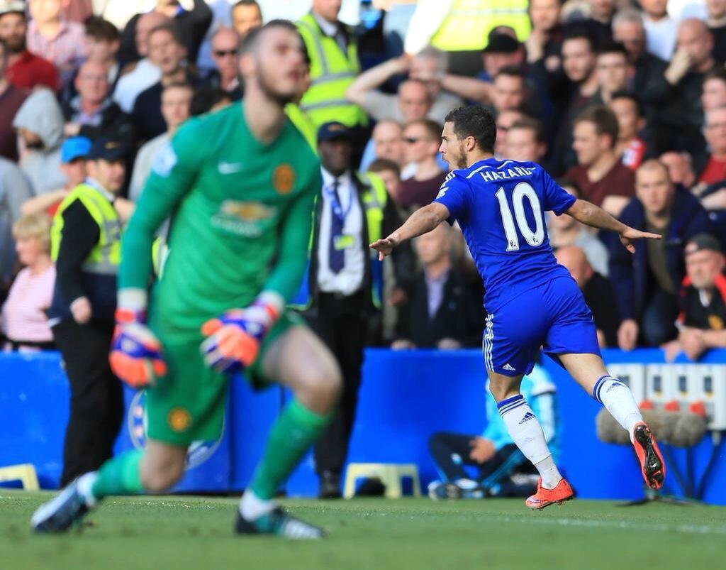 fc_views's tweet photo. RT IF EDEN HAZARD IS YOUR FAVOURITE PLAYER

#SAVIOR http://t.co/fGv6uuQPWB