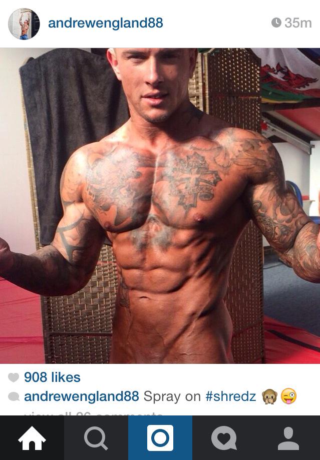 AndrewEPictures's tweet photo. @AndrewEngland88 can we see the rest of the picture and not just the cropped Instagram square 🙈😜🔥 http://t.co/X6fBVpzAJB