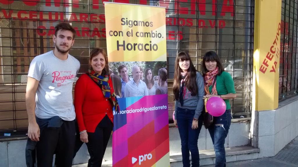 marceiambrich's tweet photo. Que equipazo tenemos en el Cid!!! @AliciaBesada @GamboaACarlos @hipolitoforno @horaciorlarreta @ProCaballito6 http://t.co/o4ASI67rDg