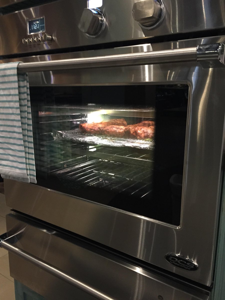 BASCOPDX's tweet image. Another great cooking demo today in our @DCSAppliances kitchen. Chef Travis putting together some great eats!