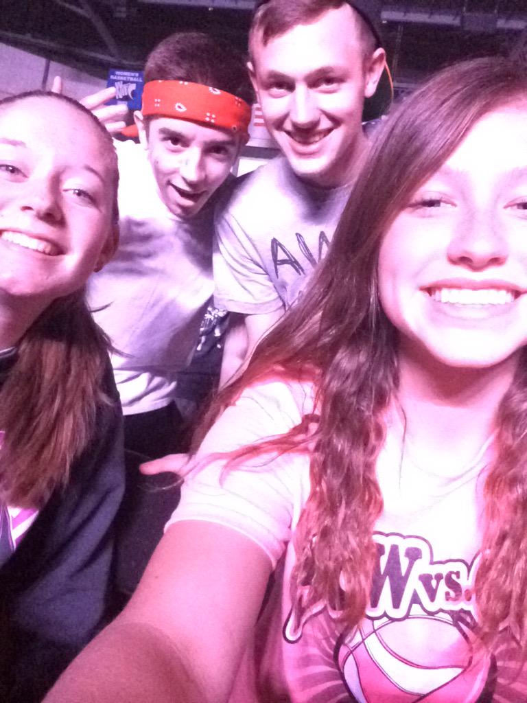 TaylorDudley12's tweet photo. #alert312 http://t.co/Qbxxr2LjXE