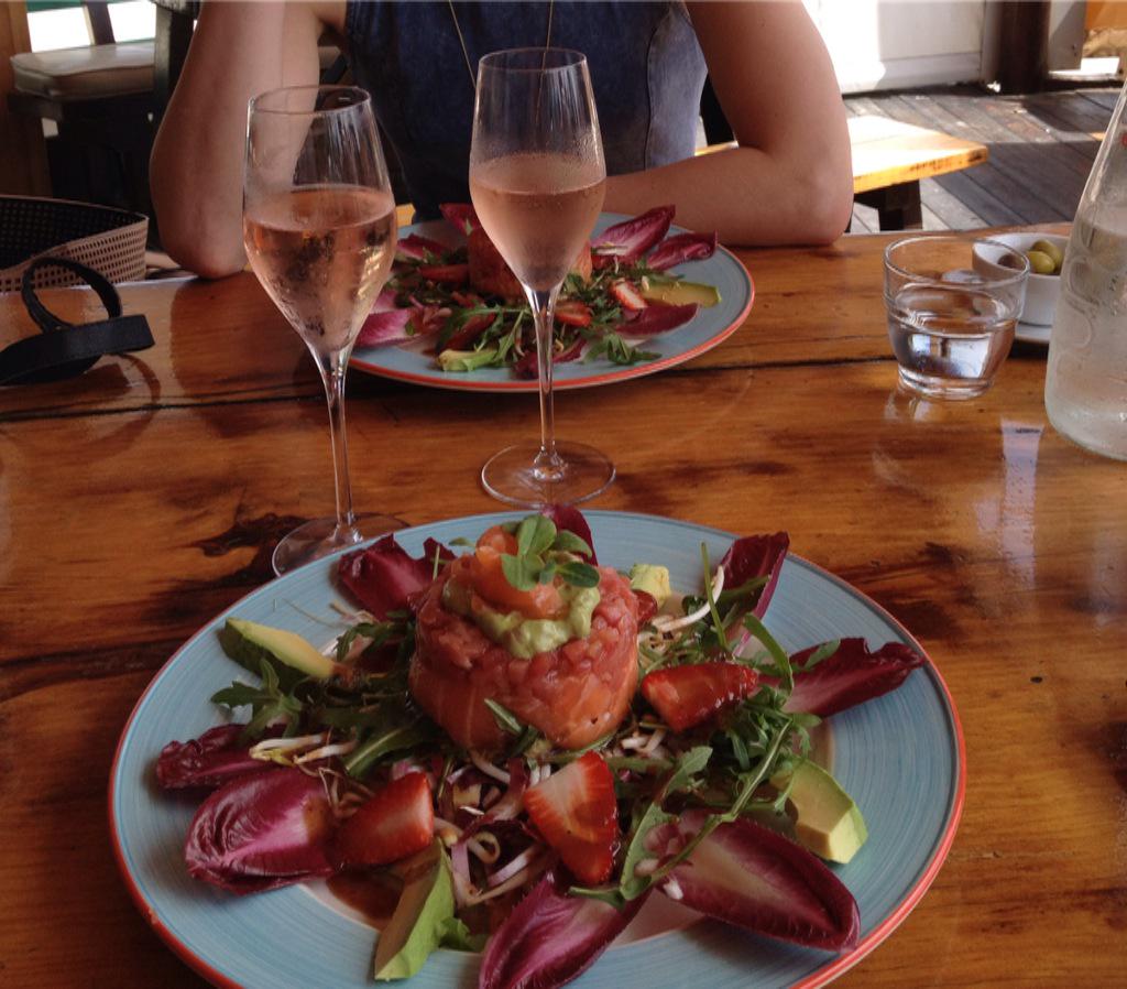 noteasilypleasd's tweet photo. Lunch at one of our favourite restaurants @jockeyibiza with @Tribethemag - enough said #ibiza #summeriscoming http://t.co/8FvPQuI2LS
