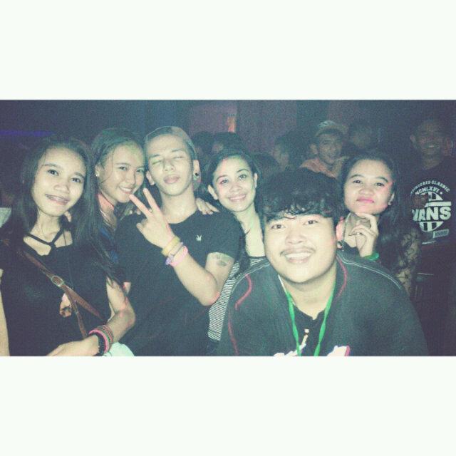 <a href="/dinapakungwatii/">DinaP.</a> <a href="/AnggeraeniEka/">Ka_Eka</a> <a href="/ani_rani28/">RANI</a>