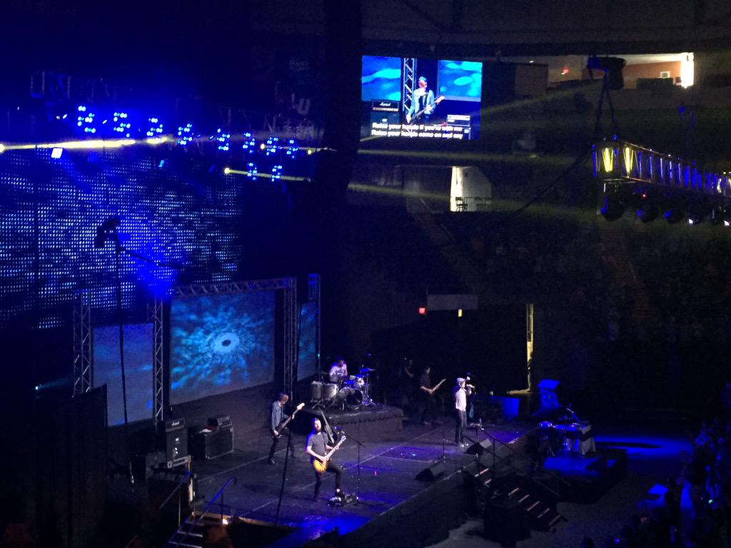 chephirah's tweet photo. There's the @kutless I know and love!! Loved the afternoon set today at #D2SFearless http://t.co/rwGxWEeaDN