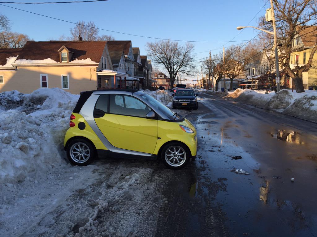 SmartCars1bflo's tweet photo. @smartcarusa @smartcarUK #smartsmart101 👏🏻👍🏻🚗💨💨🇺🇸😍 http://t.co/dpdo9OwXgE