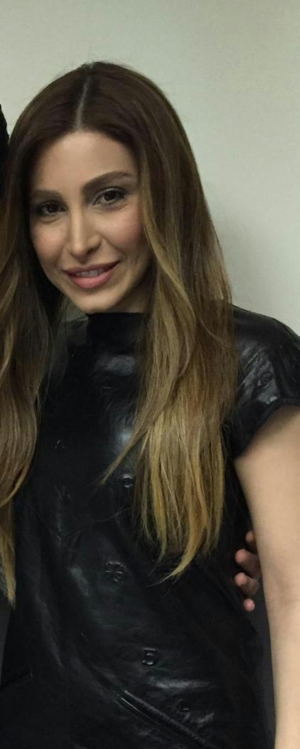 yaranice95's tweet photo. @yara_lb 
يا ليل خف على الحبيب💓
و أرسله أحلى قمر و نجوم💫
ينورله ليله و يسليه😊👇 http://t.co/QAzyf8fFsL