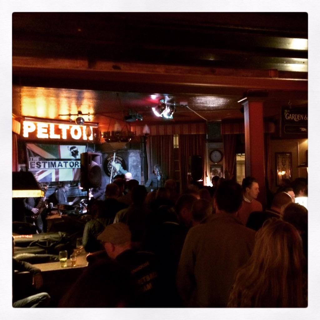 Dogweekender's tweet image. Only one way too end the night in Greenwich. #Pelton #Peltonarms #greenwich #nightlife #hangover.