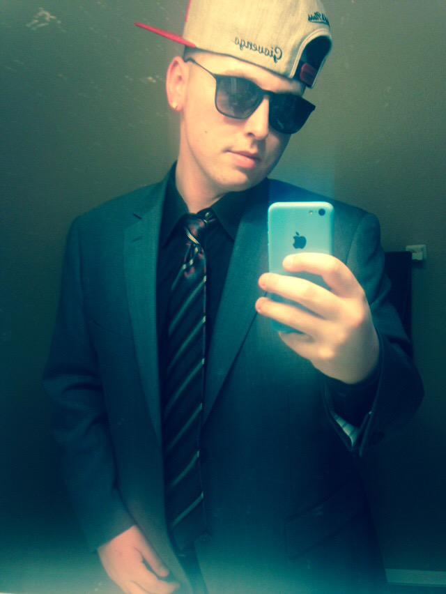253Zach's tweet photo. http://t.co/LG65SRLr5s
