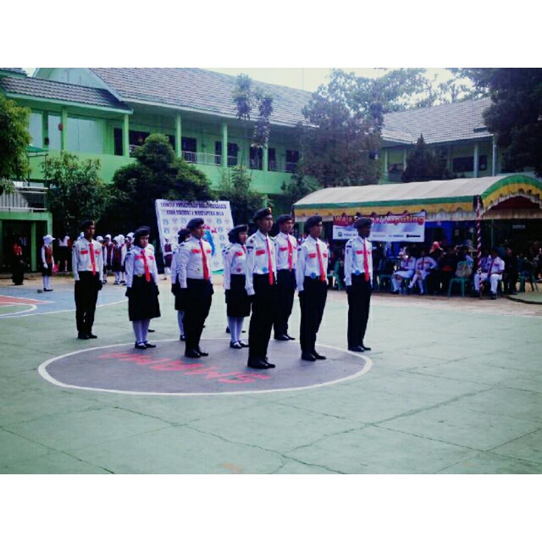 Yippiii SALAM PASKIBRA !!!  untuk penampilan ke-20 yaitu peserta dari MTs Pangeran Antasari👏 #MOSCOWofSMAMApartIII