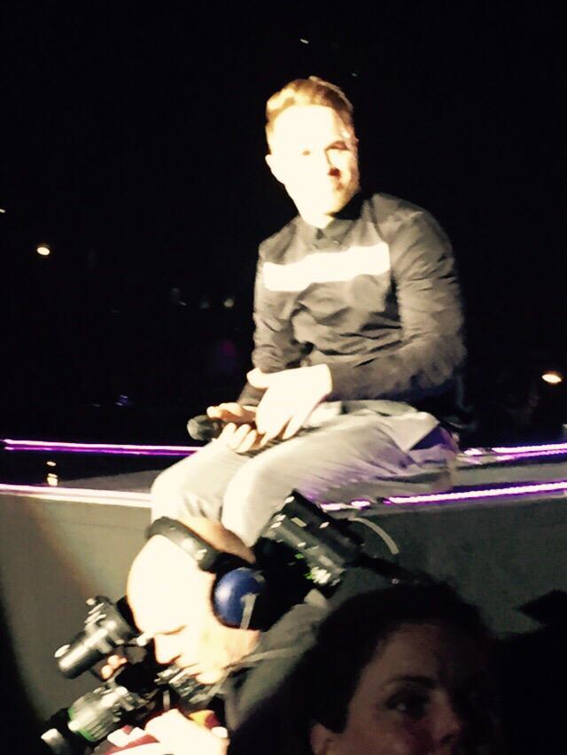 sandra_dunning's tweet photo. @ollyofficial fantastic show http://t.co/oyKdTDln9X