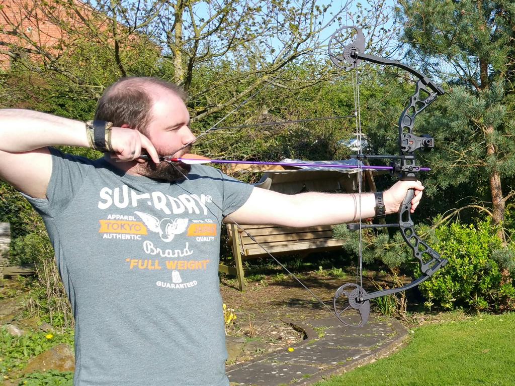 tornoutlaw's tweet photo. Definitely saw some improvement today. An extra 3/4 inch of draw length made a real difference. #archery http://t.co/0T8yPS3bjK