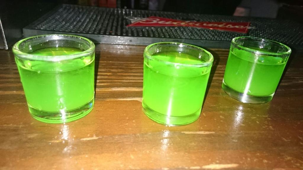 angicanort's tweet photo. Muerte verde 😏 😏 #blues  @manuelaguilar07 @fercondec http://t.co/EVRJ57yPjv