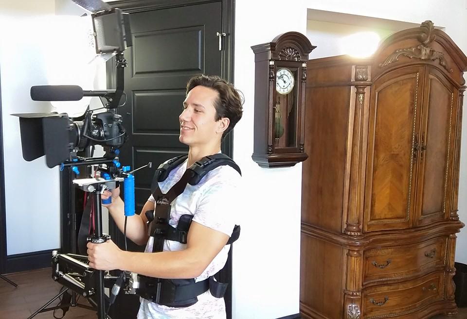 RiversideGuys's tweet photo. Shooting our new episode in the style of #Birdman with @_ChristianWolf as a great DP! http://t.co/ySmzt8KxEK