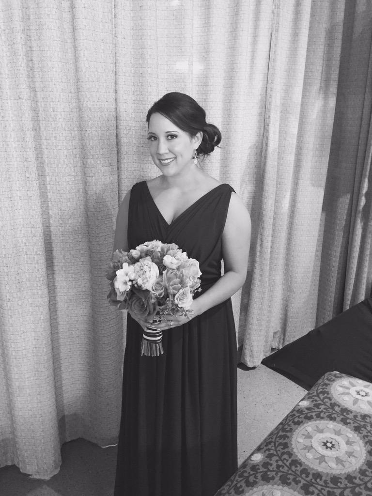 brigitte_pelt's tweet photo. First time EVER being a #bridesmaid #emvis @emilyschleier http://t.co/IOf8KGl8Au