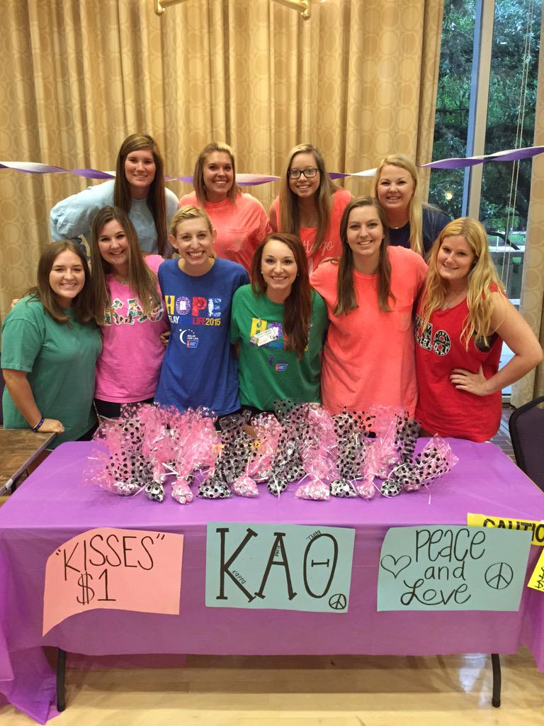 maybe: rachel tweet media