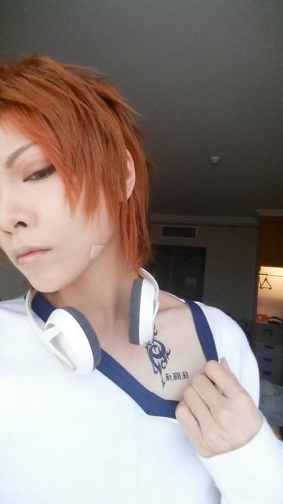 yuegene____fay's tweet image. @janethelover131 @SHINYu_Han @aliceMichaelis_ @HyRurlewarrior @karinarogers620 (ಥ_ಥ) do I look like a girl!