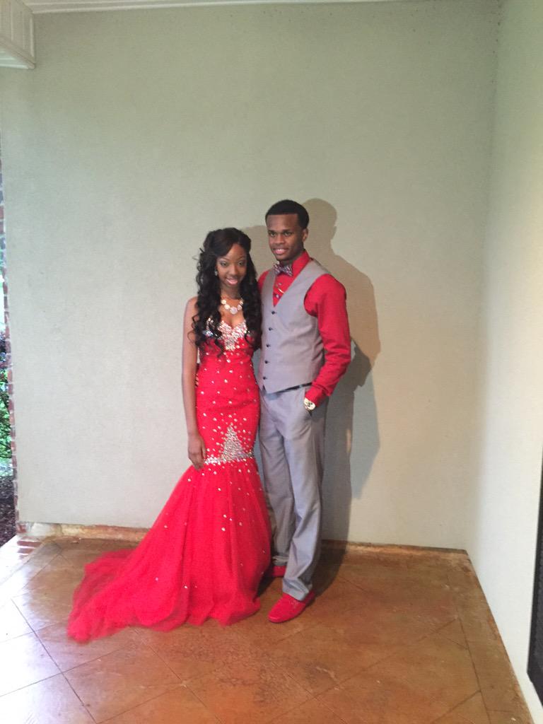 SMOKEmy_MoJoe's tweet image. 2k15 Prom ❤️ Slaaaaaaaay 🔥🔥