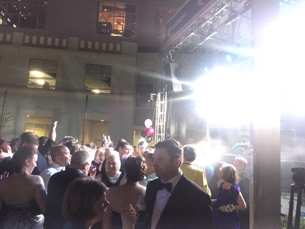 HITS961's tweet image. #SCprom is amazing!!! Retweet if you're here!! @TheAceTJShow