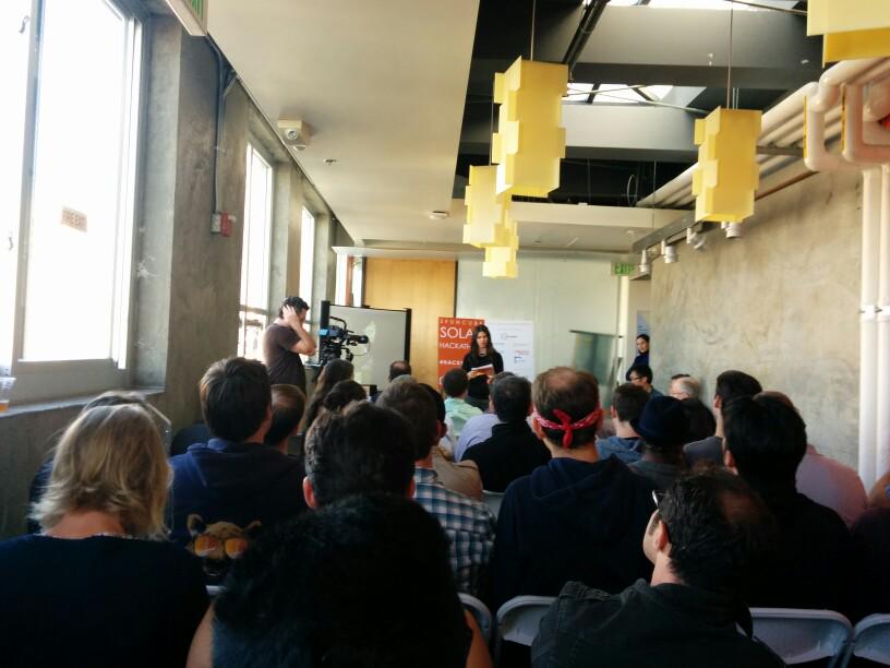 plumiesque's tweet image. ...Anddd pitches are starting! #firsthackathon #HackTheSun @sfuncube