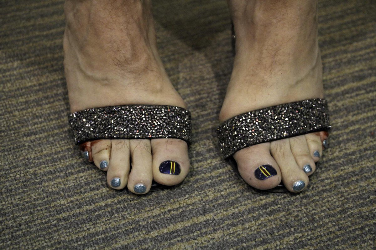 GALLERY: Troopers don heels for event to raise awareness about sexual assault ktuu.tv/1HkrXsc #KTUU