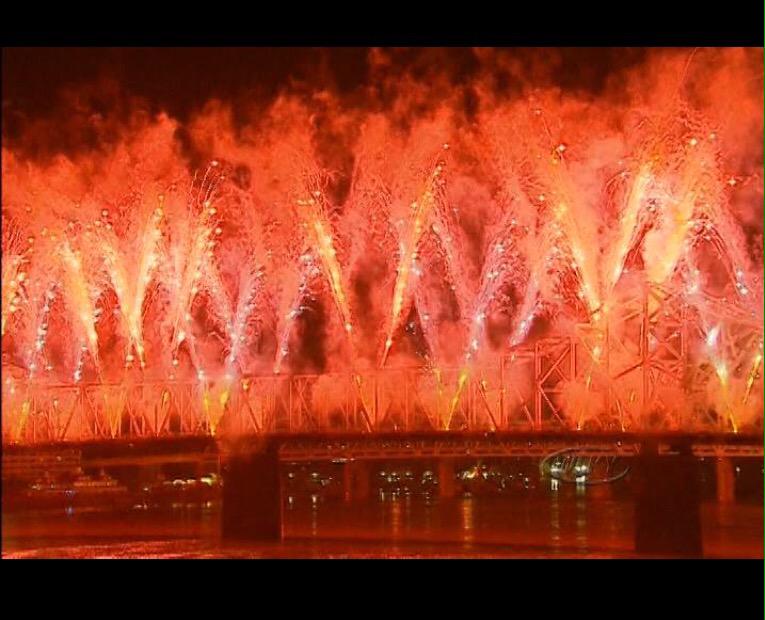 Happy Derby season! #KentuckyDerbyFestival #ThunderOverLouisville