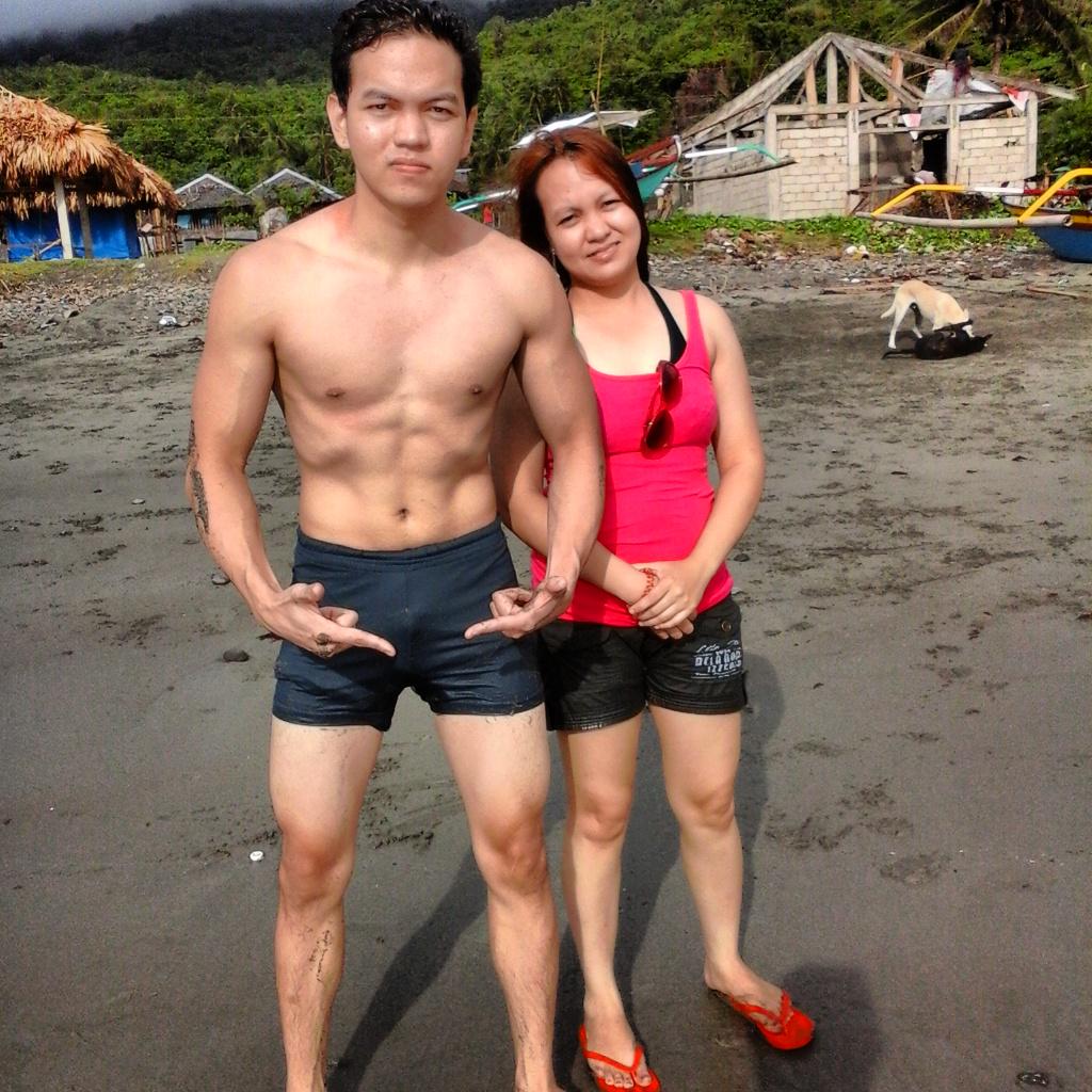 rmbustarga's tweet photo. Swimming kahit puyat XD Real Quezon :)
#2015Body http://t.co/yn3qRmpaH1