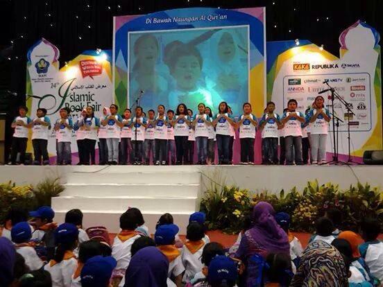 GSNchoir's tweet photo. HAPPY BIRTHDAY GSN! Tetap lanjutkan mimpi mimpi kitaaa semua! http://t.co/xYSu8TAADg