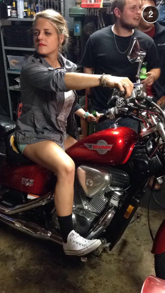 Amber_Kohout's tweet photo. Bitches be riding dirty http://t.co/Fu3GvykJu7