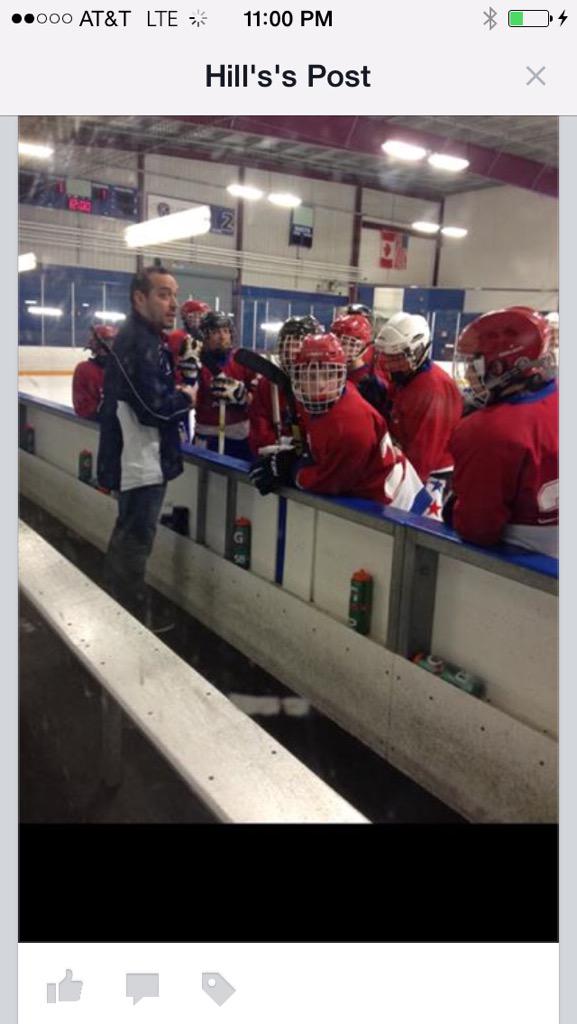 HillsHockeyDev's tweet photo. #TeamAmerica #BauerChallenge #Hockey #SummerHockey #USAhockey Semi Finals Sun 10:20am #StCatharines #Ontario #Seymour http://t.co/pn7iKzAVtK