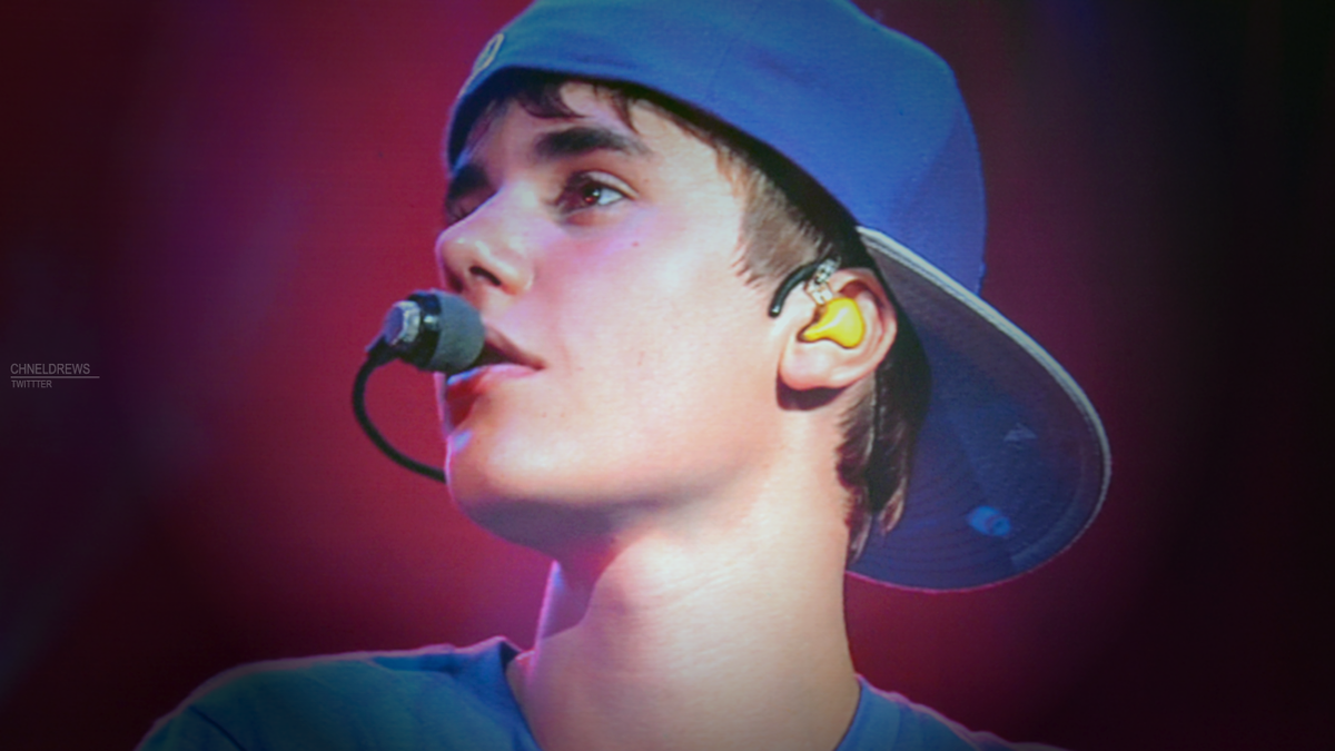 chneldrews's tweet photo. 4 years ago today, 190411. My World Tour Singapore @justinbieber
#myworldtoursg #myworldtoursingapore #justinbieber http://t.co/dhQNVF3kPa
