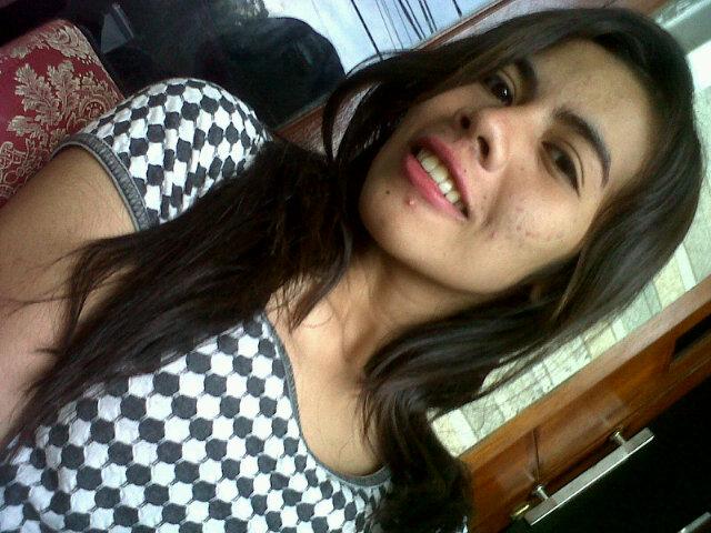 GithaAnissa's tweet photo. Gitaa morninggg :* http://t.co/U1KisvYTJ6