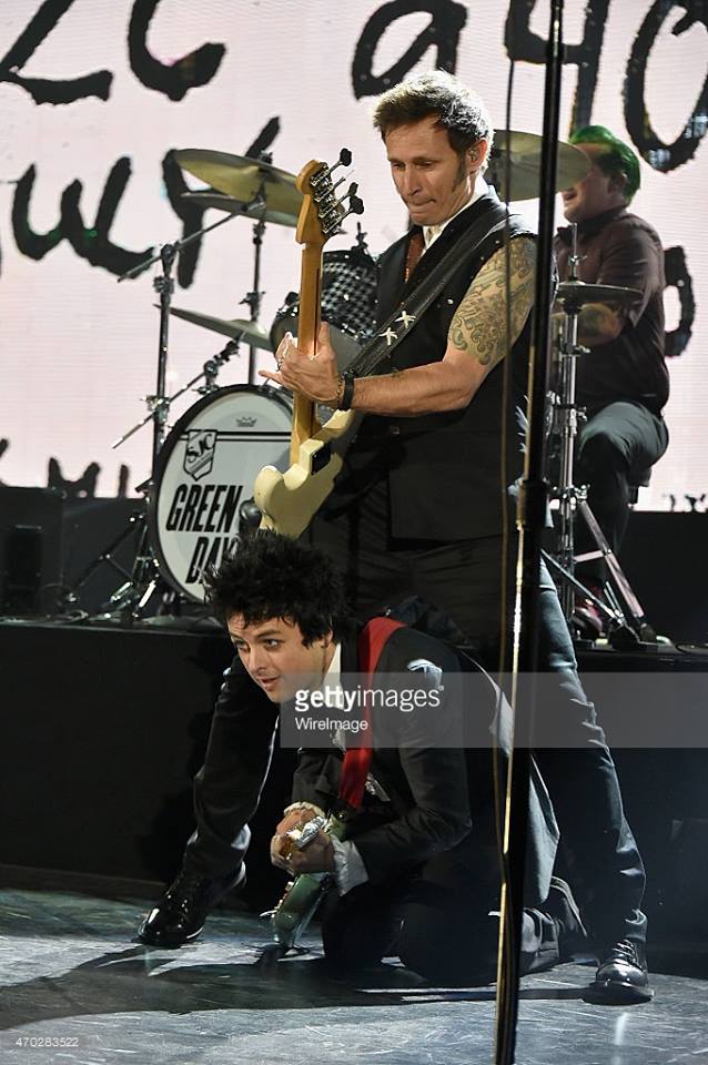 GreenDayTrueFan tweet picture